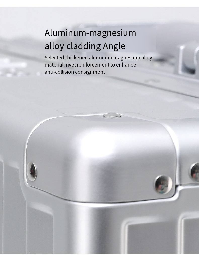 高品质硬壳旅行箱，静音旋转轮，铝镁合金箱